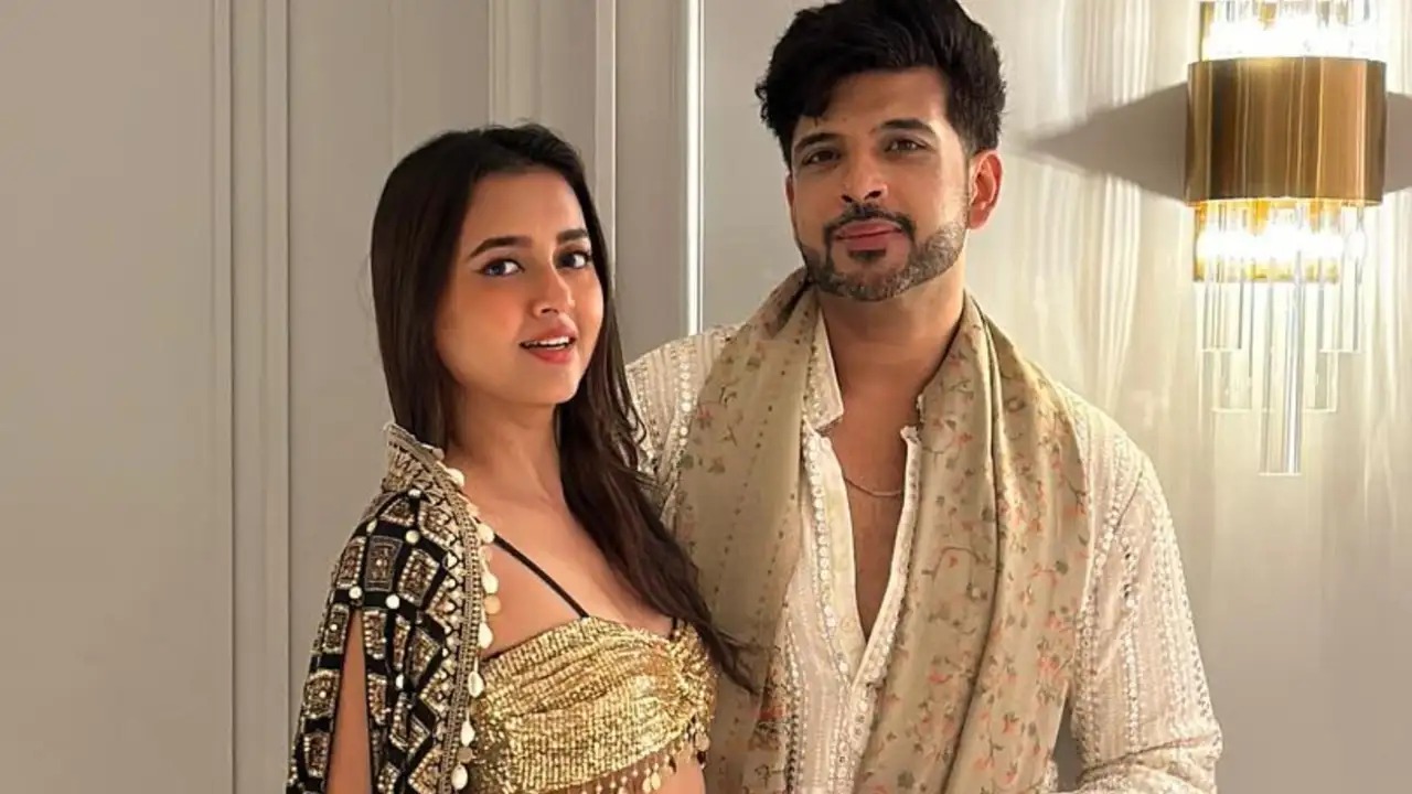 Is Karan Kundrra profile appearing on a dating app despite his relationship with Tejasswi Prakash?